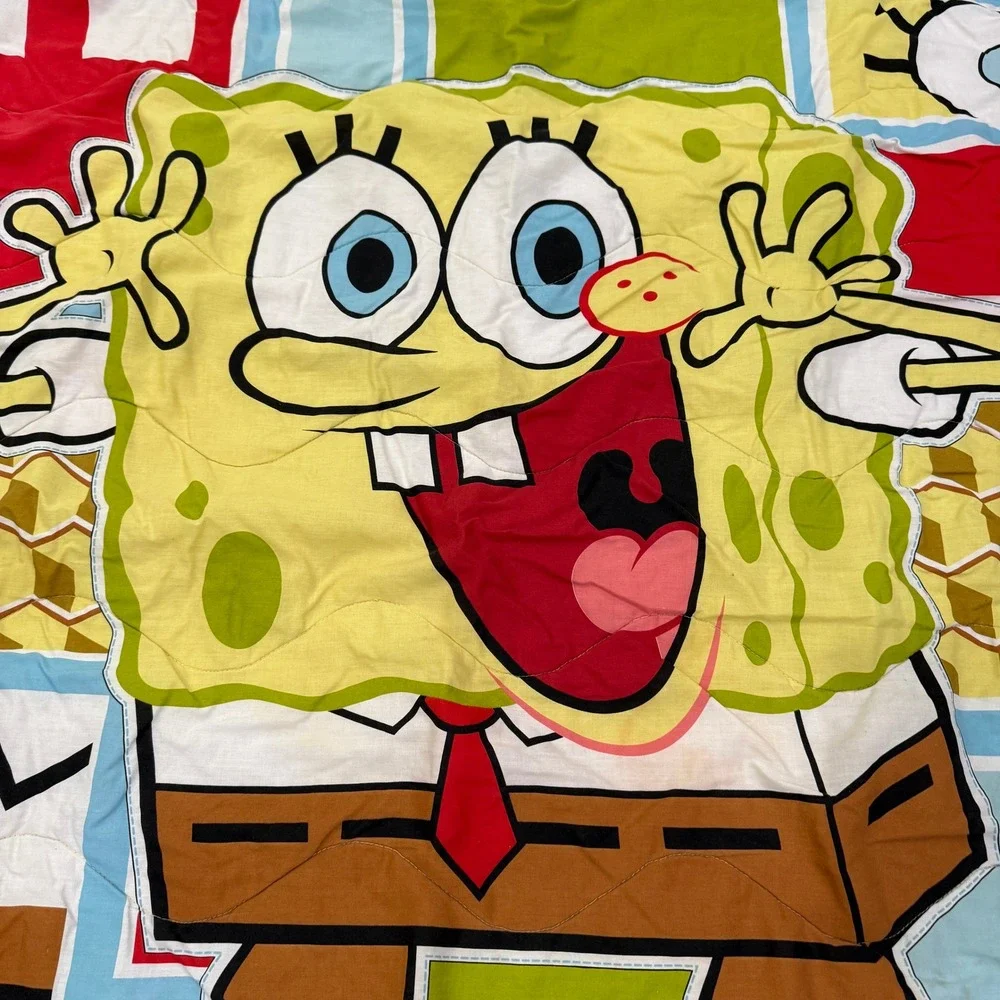 Nickelodeon SpongeBob SquarePants Reversible Quilted Comforter & Pillowcase Set